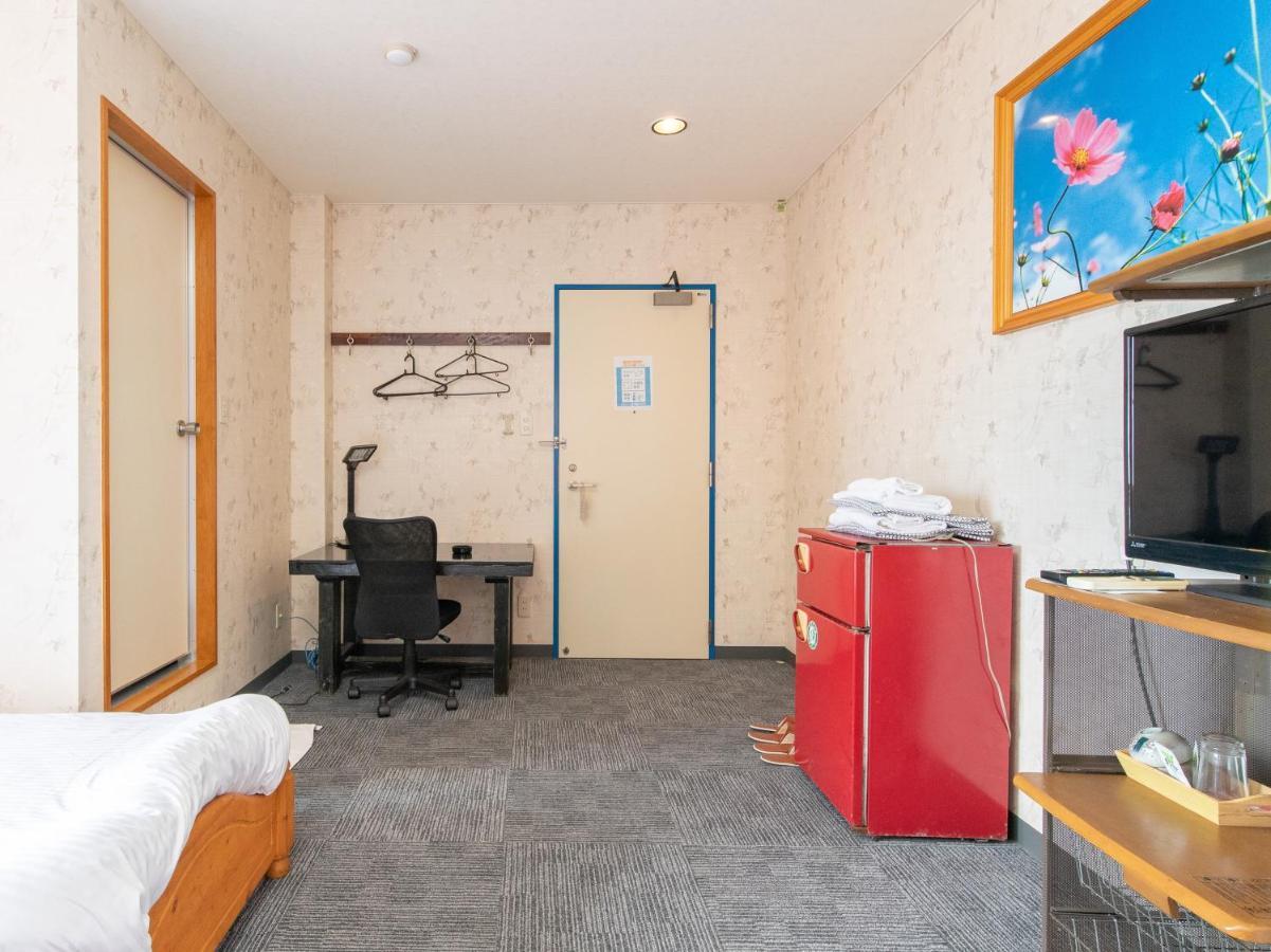 Tabist Izumi Yusen Shukuhaku Center Hotel Buitenkant foto