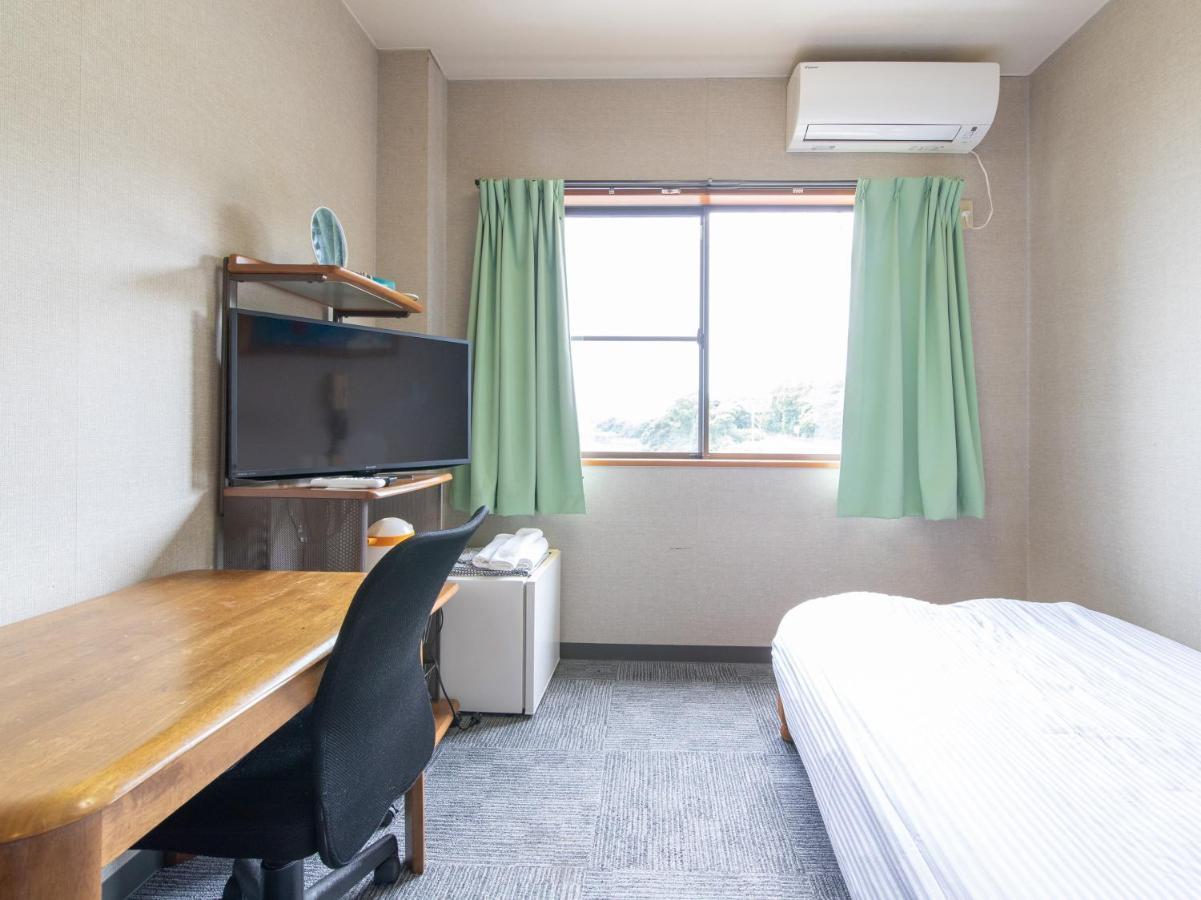 Tabist Izumi Yusen Shukuhaku Center Hotel Buitenkant foto